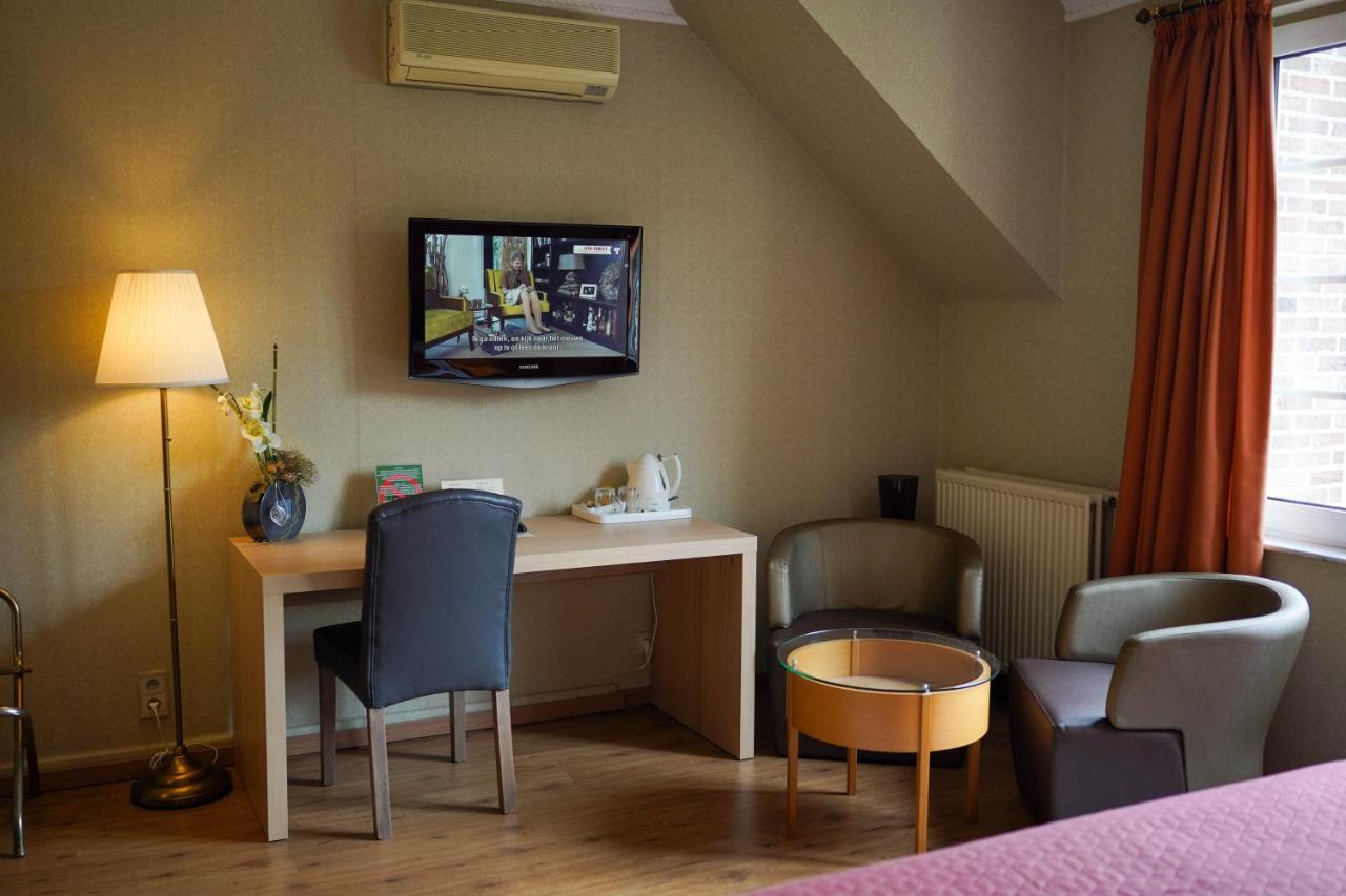 Hotel Prins Van Oranje Дийст Екстериор снимка